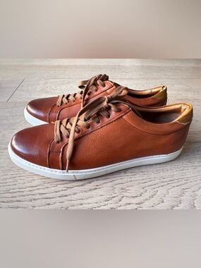 ALLEN EDMONDS COURTSIDE SNEAKER in Chili Sz: 11